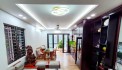 Phân lô, ô tô 7 chỗ Trần Quốc Hoàn 60m2 xây 5T, mặt tiền 4.2m giá chào 11.7 tỷ, khu dân trí cao